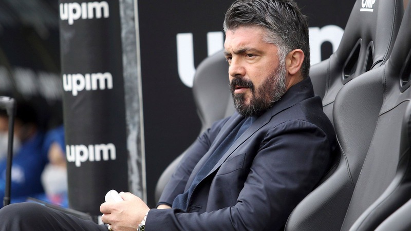 Gattuso trên băng ghế chỉ đạo đội bóng